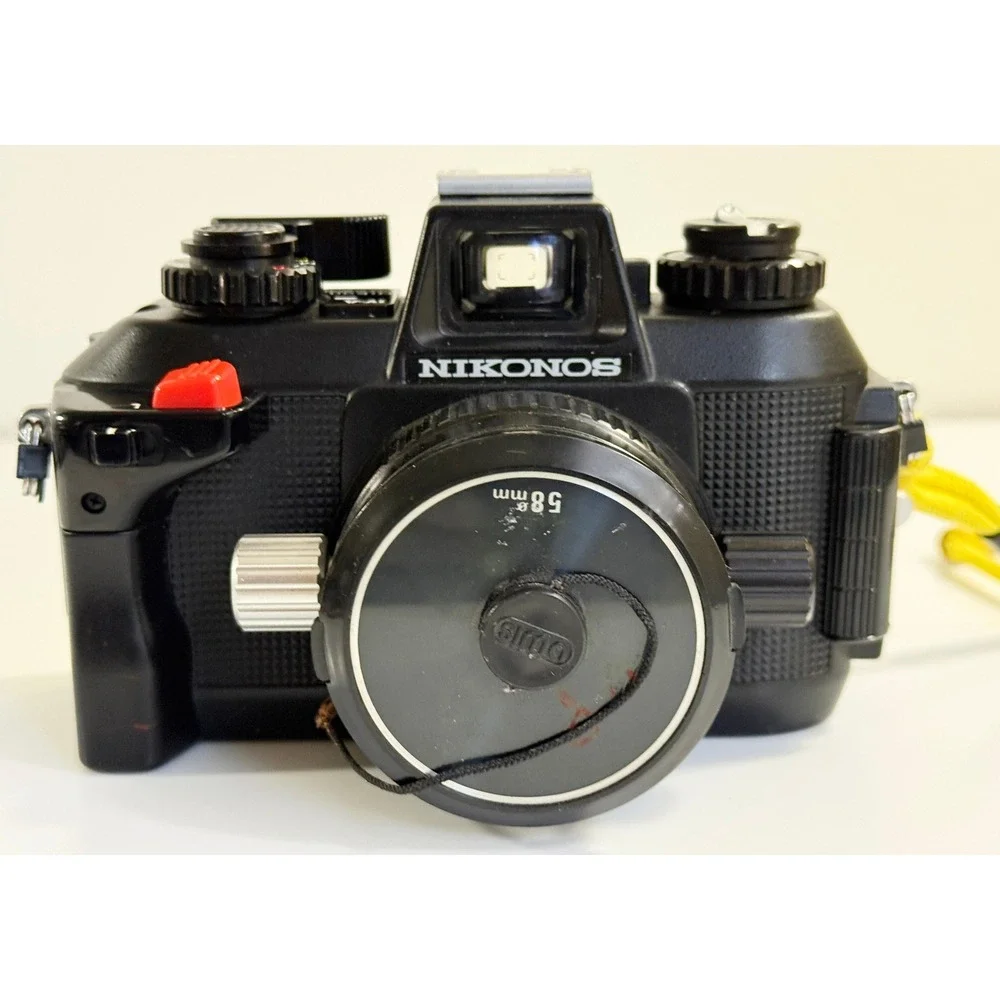 Nikon Nikonos IV-A 35mm Film Camera Kit Black Underwater Nikkor 35mm f/2.5 Lens